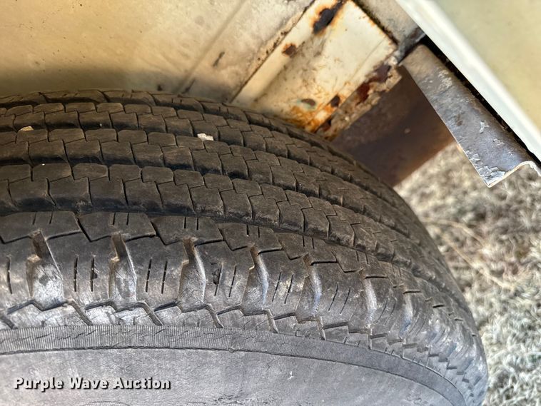 image for item EP2734 1977 Ford F350 Ranger Camper Special pickup truck