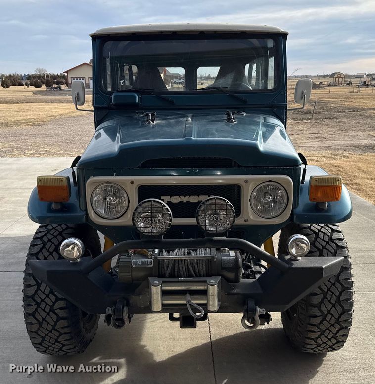 image for item EP2744 1979 Toyota FJ40 Land Cruiser SUV