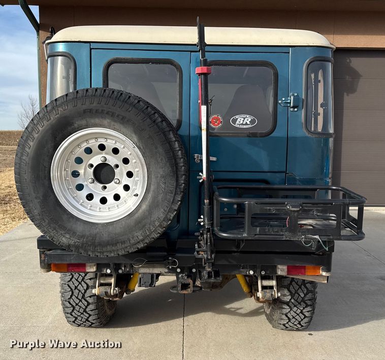 image for item EP2744 1979 Toyota FJ40 Land Cruiser SUV