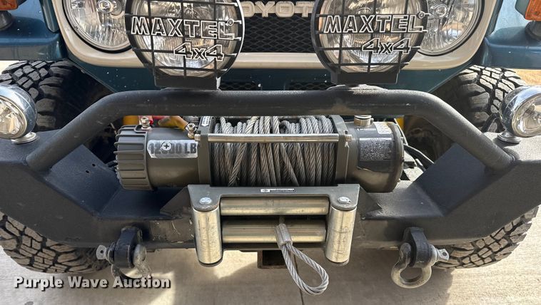 image for item EP2744 1979 Toyota FJ40 Land Cruiser SUV