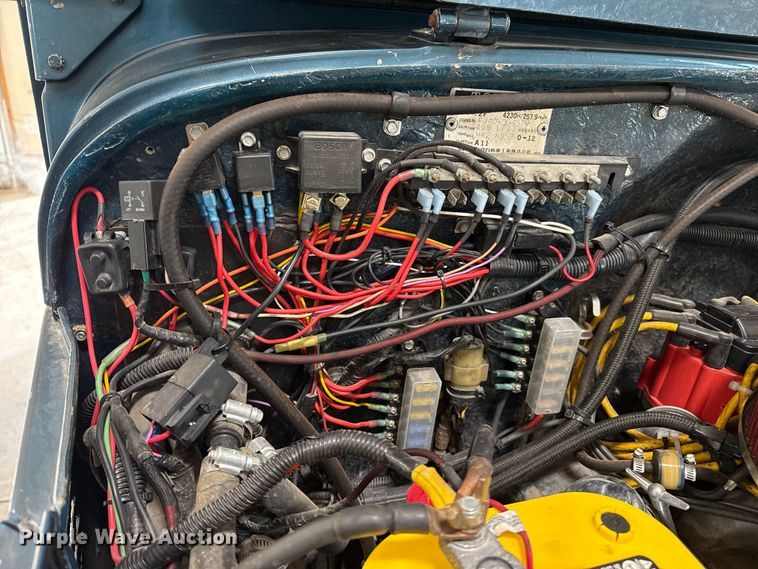 image for item EP2744 1979 Toyota FJ40 Land Cruiser SUV