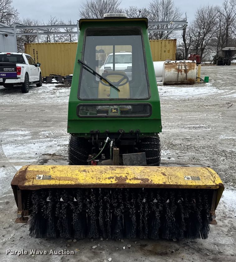 image for item ER0332 John Deere F932 lawn mower