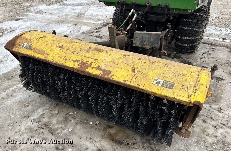 image for item ER0332 John Deere F932 lawn mower