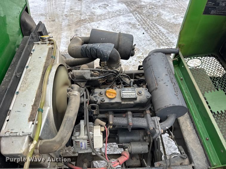 image for item ER0332 John Deere F932 lawn mower