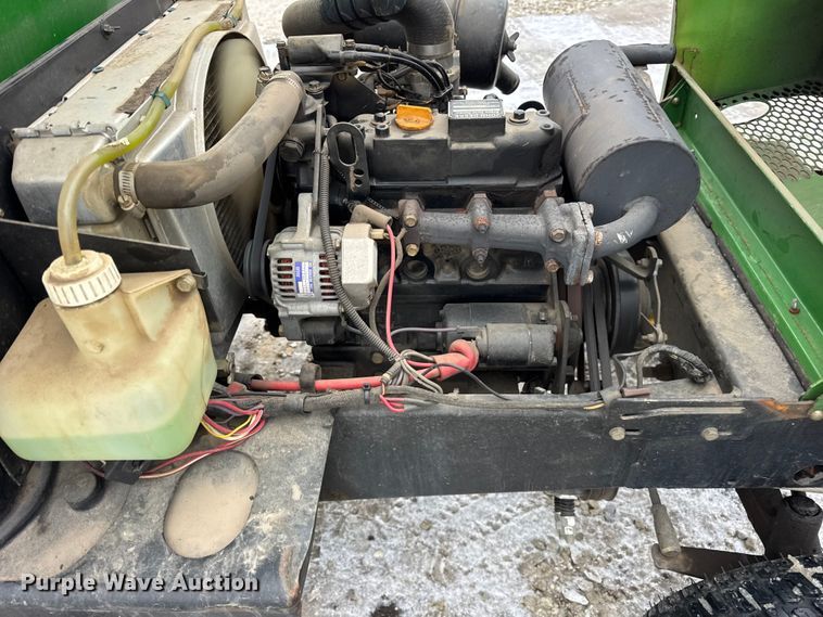 image for item ER0332 John Deere F932 lawn mower