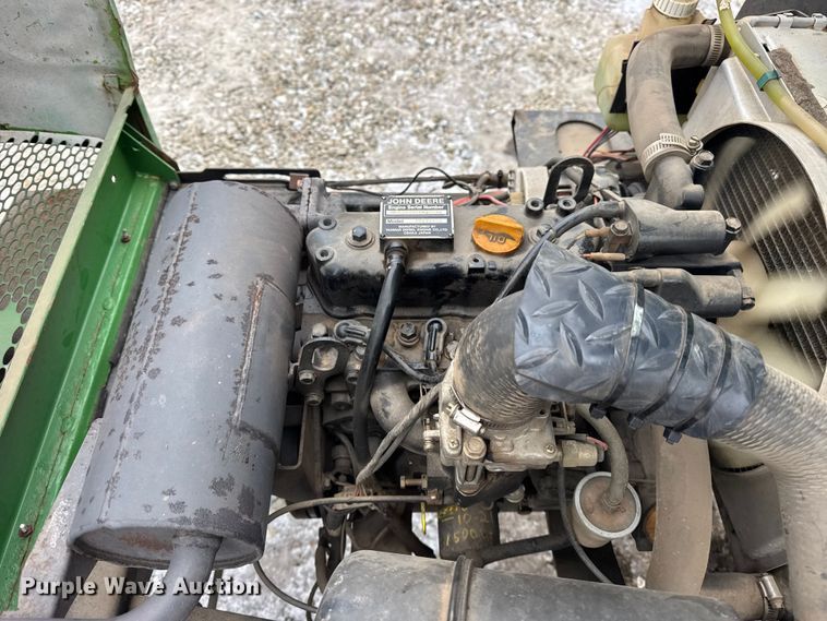 image for item ER0332 John Deere F932 lawn mower