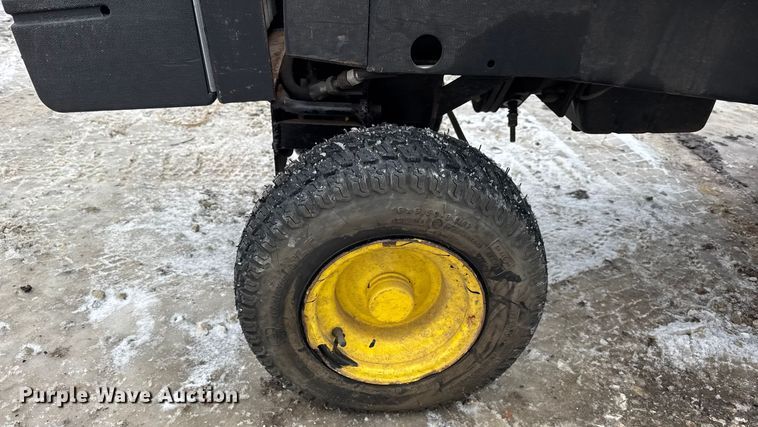 image for item ER0332 John Deere F932 lawn mower