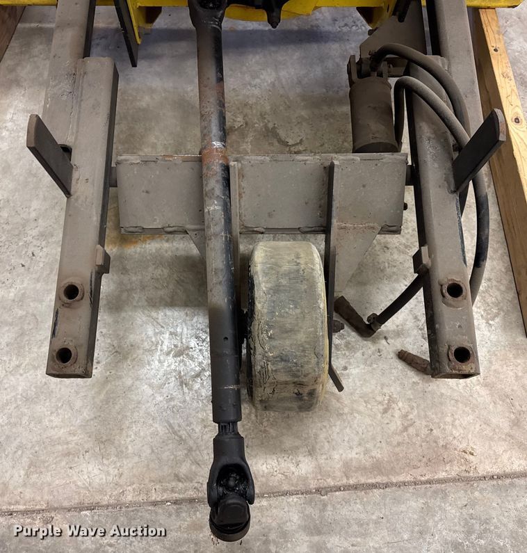 image for item ER0332 John Deere F932 lawn mower