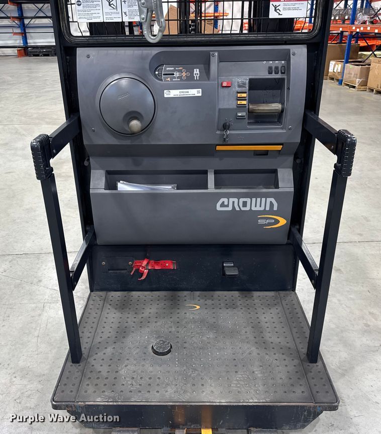 image for item ER0346 2016 Crown SP3520-30 order picker