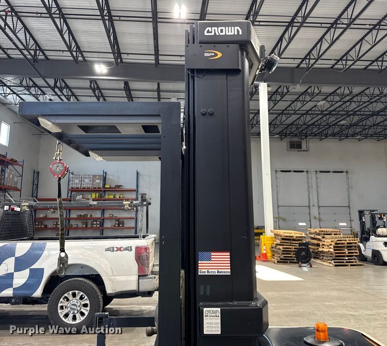 image for item ER0346 2016 Crown SP3520-30 order picker