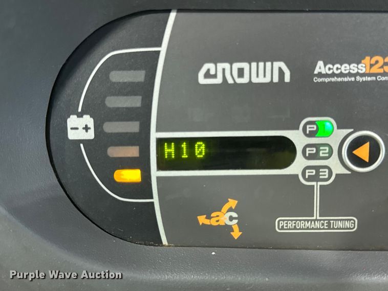 image for item ER0346 2016 Crown SP3520-30 order picker