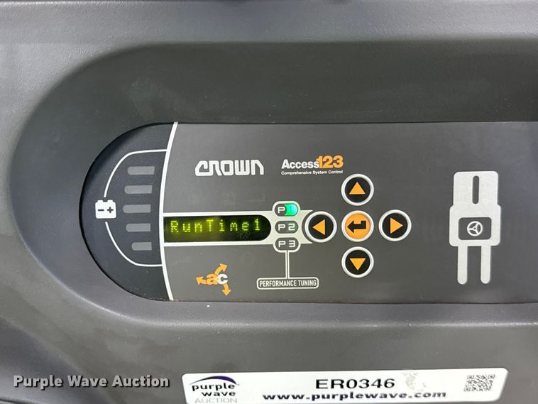 image for item ER0346 2016 Crown SP3520-30 order picker