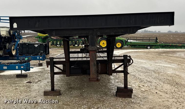 image for item ER0356 2003 JAMAR TA825GS drop deck equipment trailer