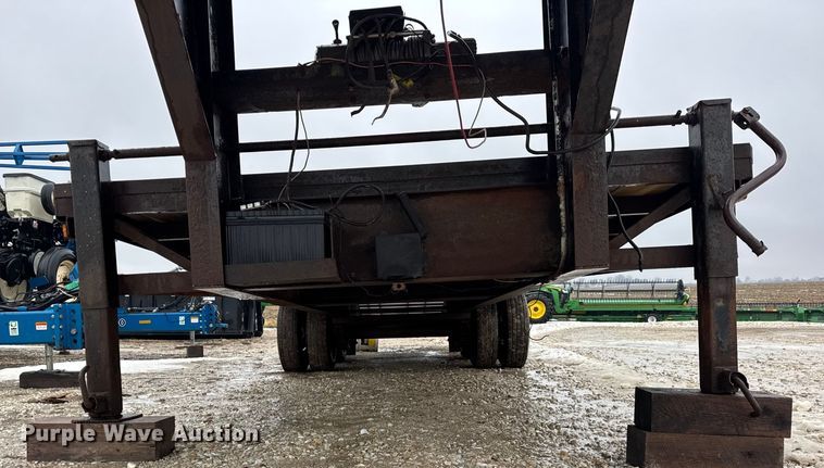 image for item ER0356 2003 JAMAR TA825GS drop deck equipment trailer