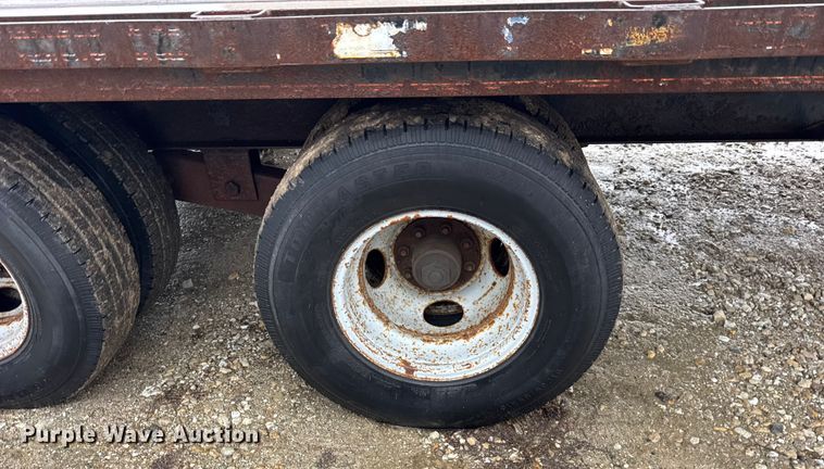 image for item ER0356 2003 JAMAR TA825GS drop deck equipment trailer