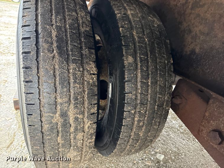 image for item ER0356 2003 JAMAR TA825GS drop deck equipment trailer