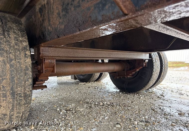 image for item ER0356 2003 JAMAR TA825GS drop deck equipment trailer