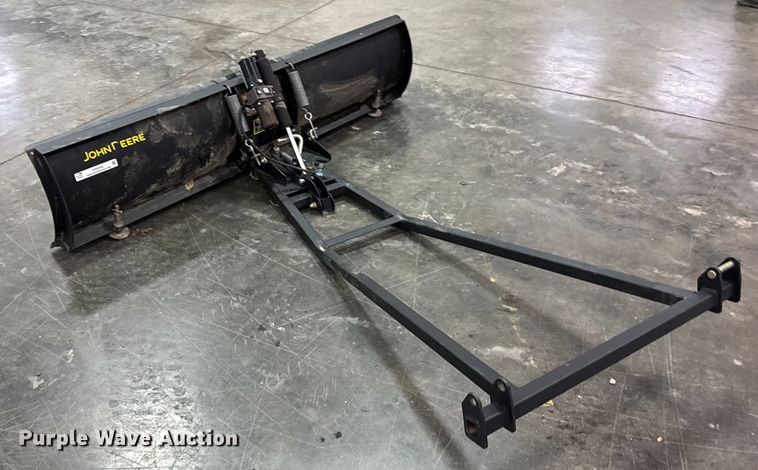image for item ER0358 John Deere snow plow
