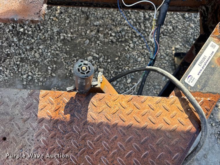 image for item ER0361 2017 Load Trail equipment trailer