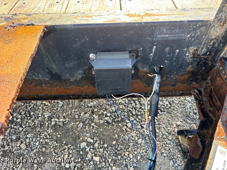 image for item ER0361 2017 Load Trail equipment trailer