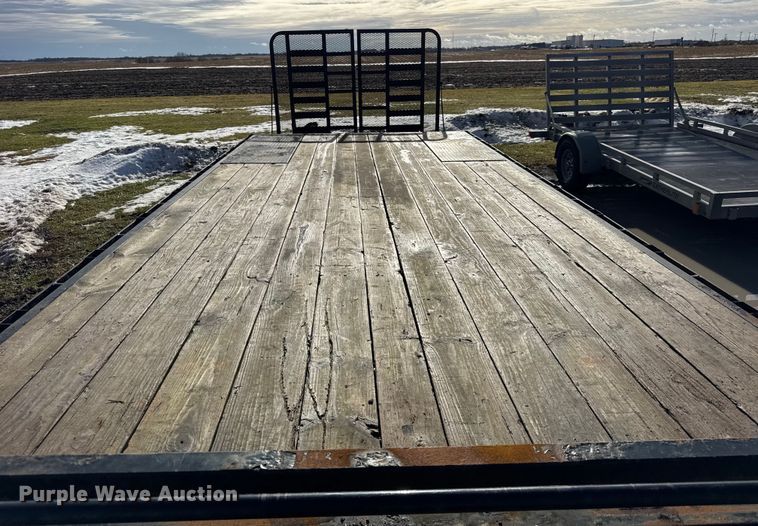 image for item ER0361 2017 Load Trail equipment trailer