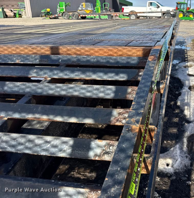 image for item ER0361 2017 Load Trail equipment trailer