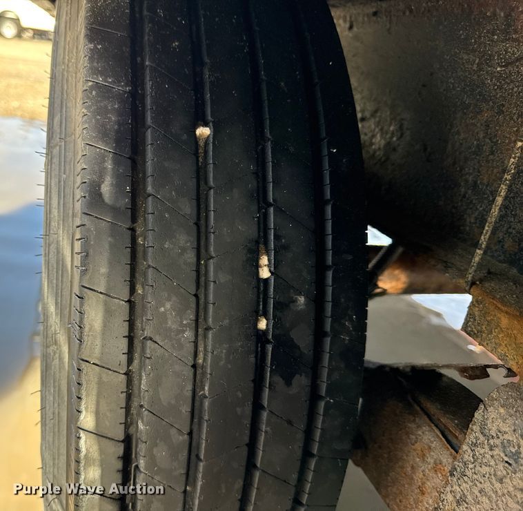 image for item ER0361 2017 Load Trail equipment trailer