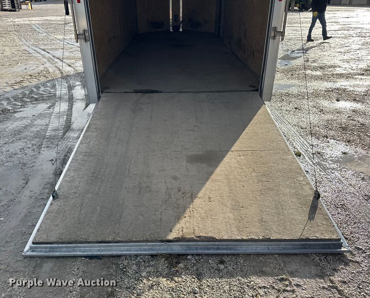 image for item ER0362 2019 Legend Manufacturing 719DVNTA35 enclosed cargo trailer