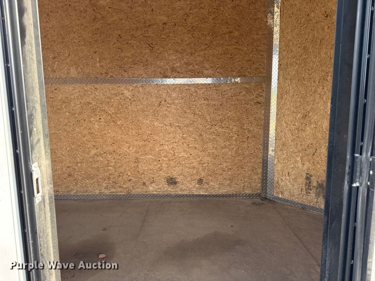 image for item ER0362 2019 Legend Manufacturing 719DVNTA35 enclosed cargo trailer