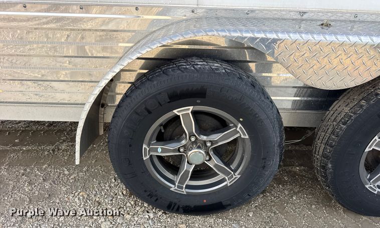 image for item ER0362 2019 Legend Manufacturing 719DVNTA35 enclosed cargo trailer