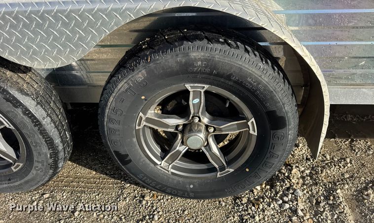 image for item ER0362 2019 Legend Manufacturing 719DVNTA35 enclosed cargo trailer