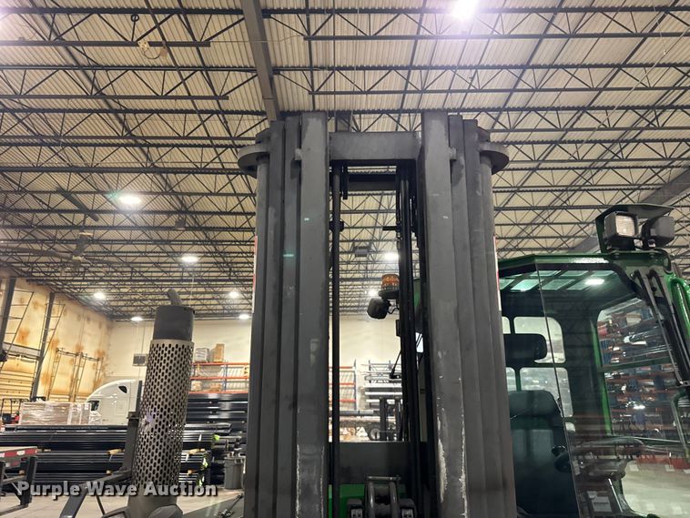 image for item ER0363 2016 Combilift C6000 forklift