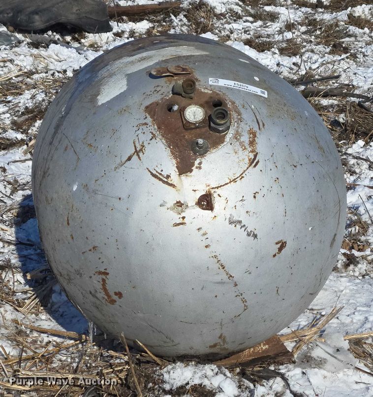 image for item ES2579 Propane tank