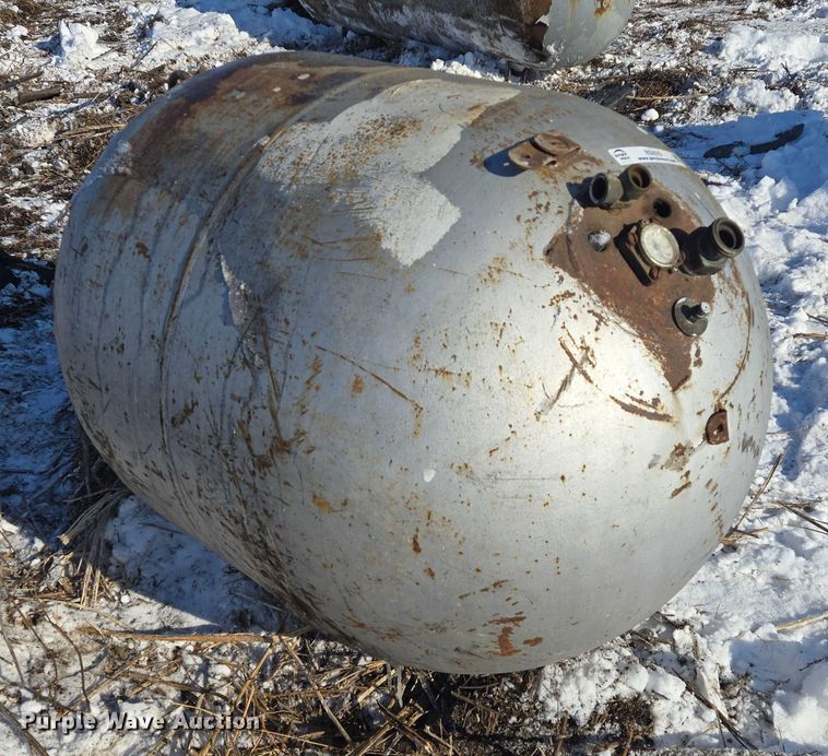 image for item ES2579 Propane tank