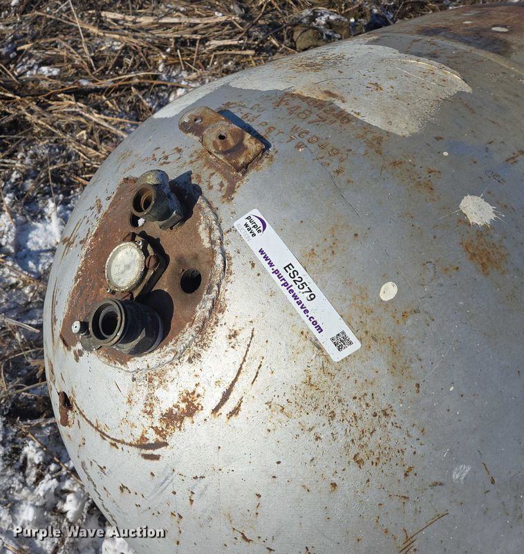 image for item ES2579 Propane tank