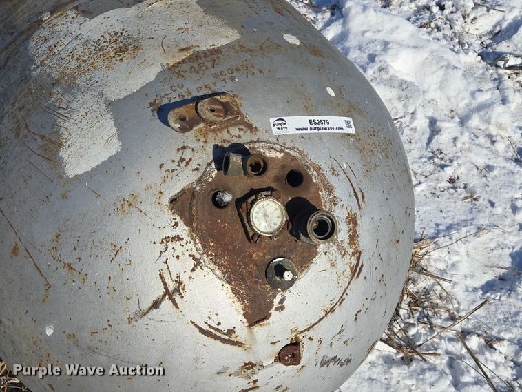 image for item ES2579 Propane tank