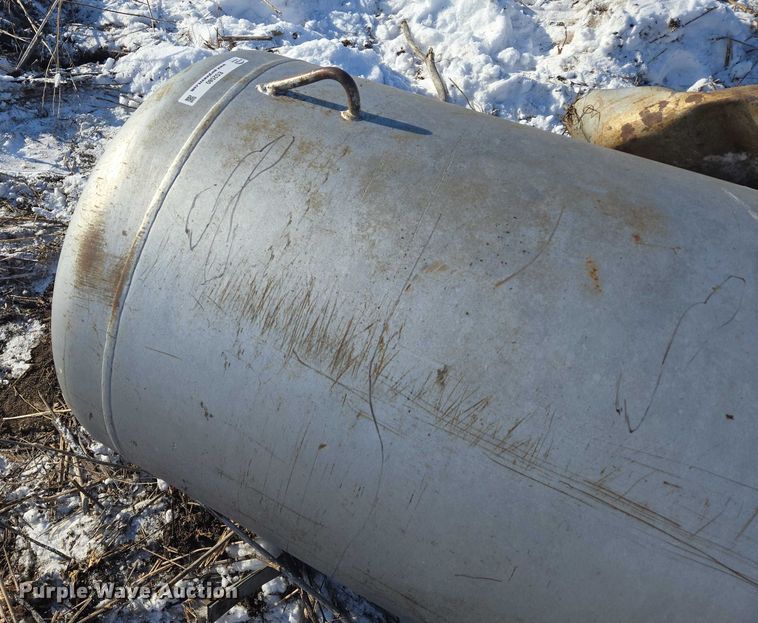 image for item ES2580 Beaird propane tank