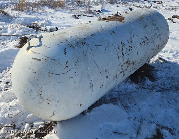 image for item ES2582 Propane tank