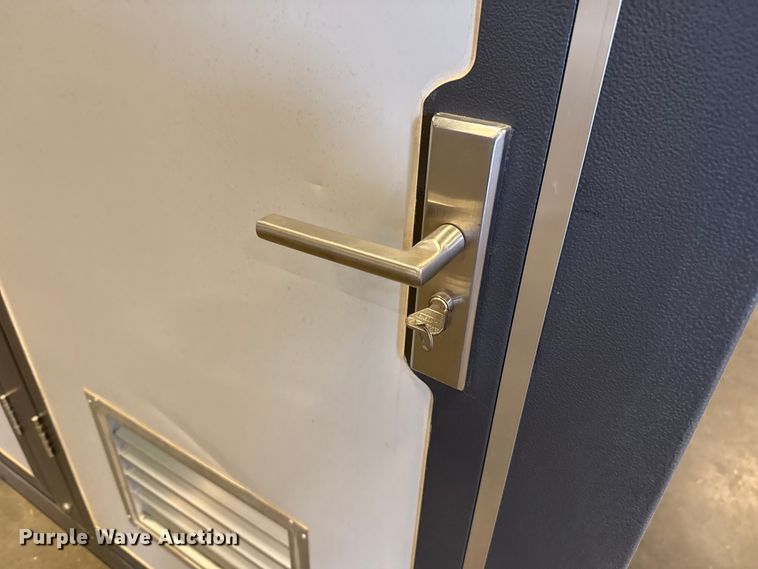 image for item ES5509 Portable bathroom