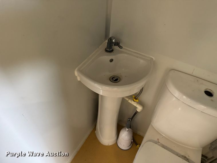 image for item ES5509 Portable bathroom