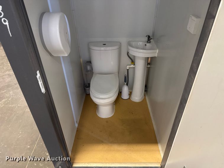 image for item ES5509 Portable bathroom