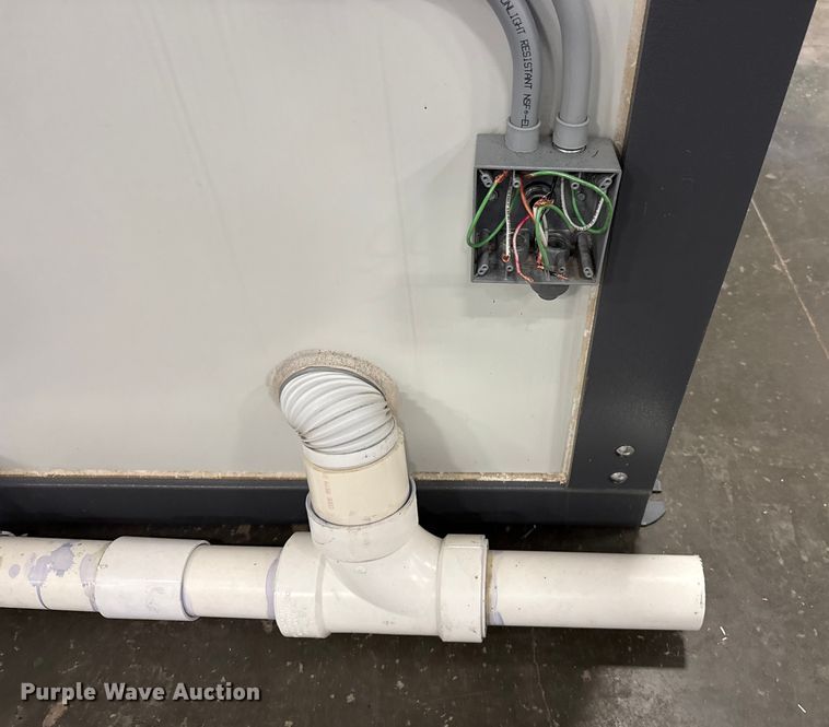 image for item ES5509 Portable bathroom