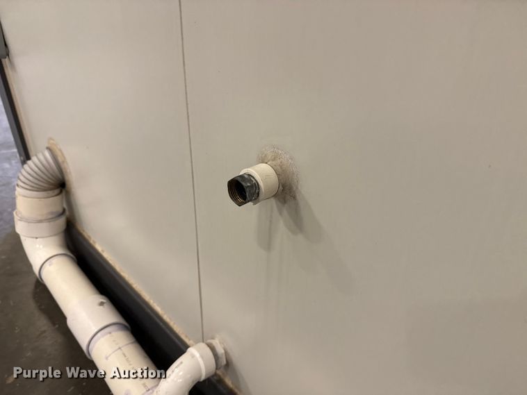 image for item ES5509 Portable bathroom