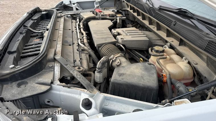 image for item ET4023 2022 GMC Sierra 1500 Double Cab pickup truck