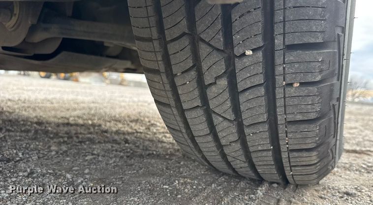 image for item ET4023 2022 GMC Sierra 1500 Double Cab pickup truck