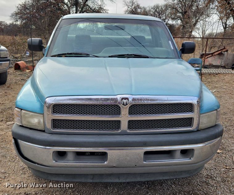 image for item ET5441 1996 Dodge Ram 1500 pickup truck