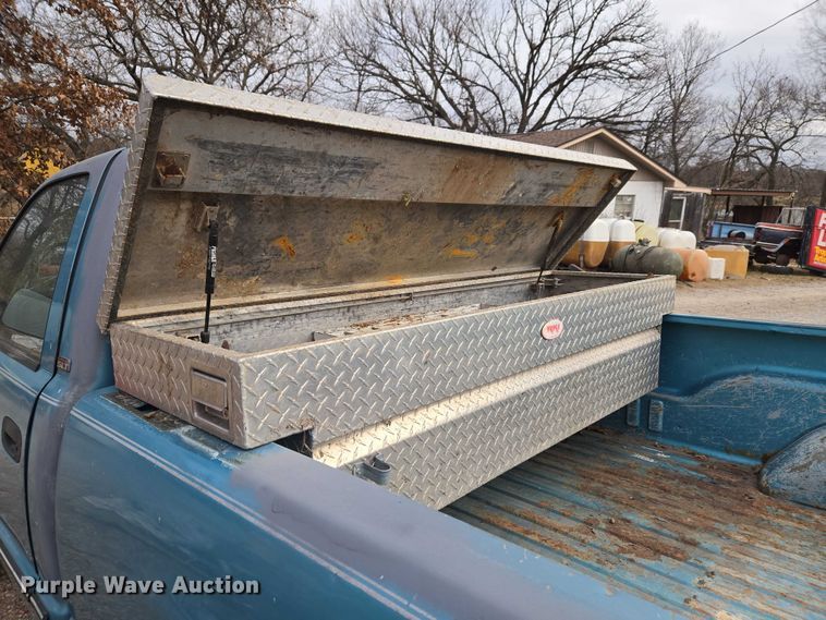 image for item ET5441 1996 Dodge Ram 1500 pickup truck