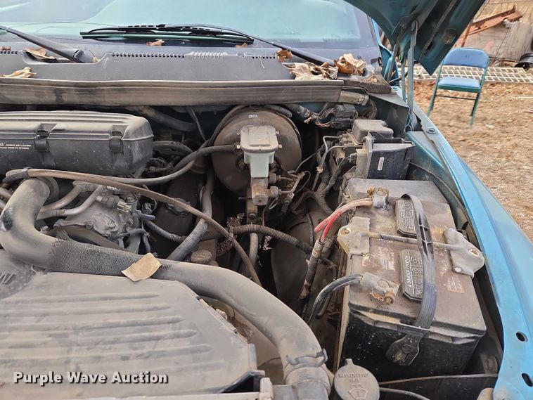 image for item ET5441 1996 Dodge Ram 1500 pickup truck