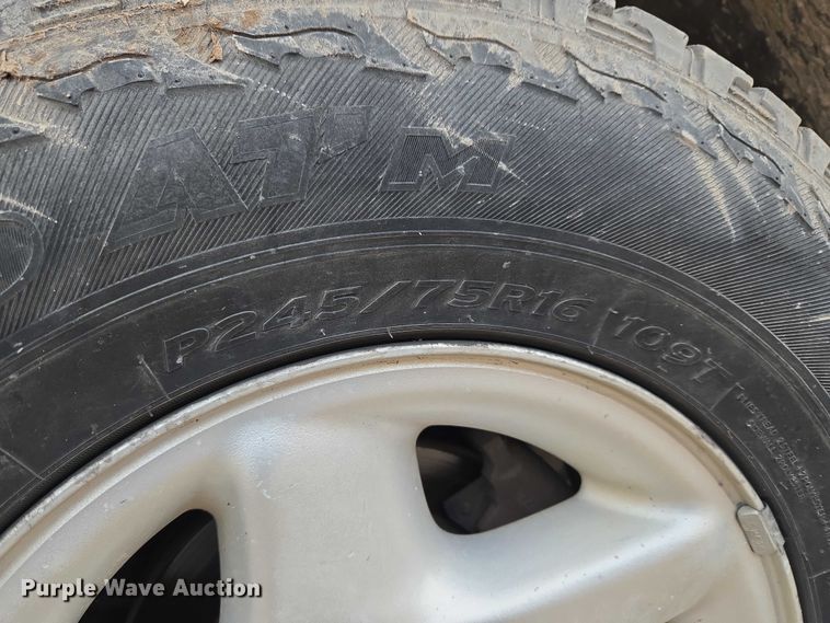 image for item ET5441 1996 Dodge Ram 1500 pickup truck