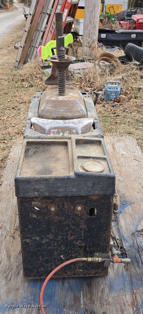 image for item ET5443 Coats 40-40S tire machine